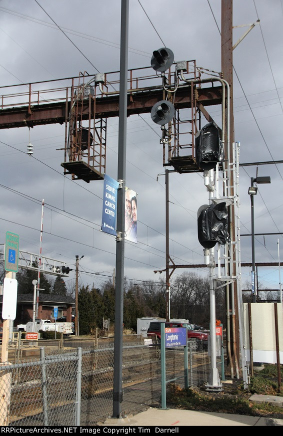 New CSX Eastbound signals at Langhorne station.